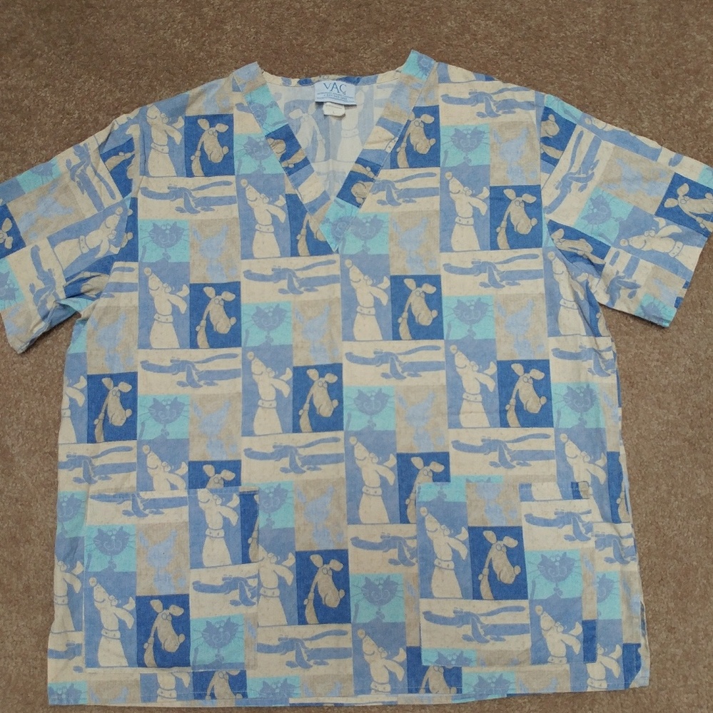 Scrub top